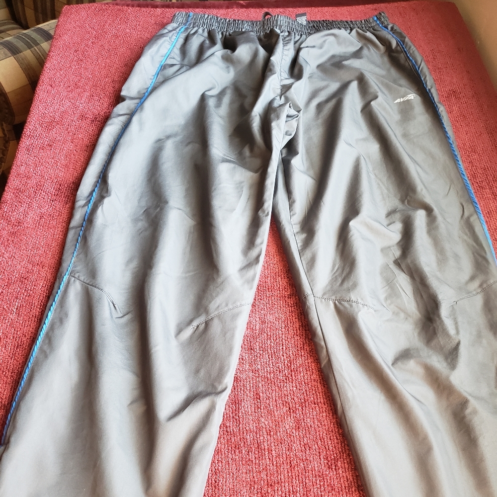 Men's Gray Avia Workout Pants XL